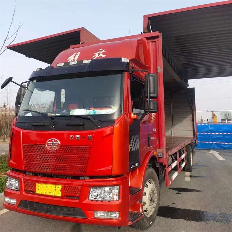 福建泉州鲤城至昆明货运专线，一站式物流服务助您货达千里
